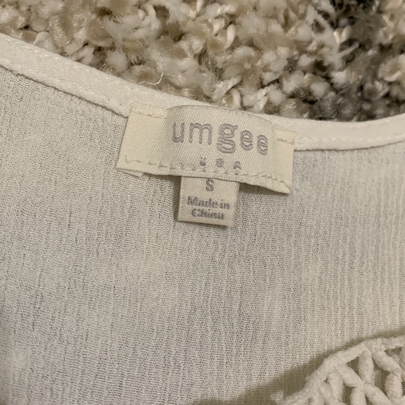 Cold Shoulder Blouse | Umgee - Picture 2 of 5